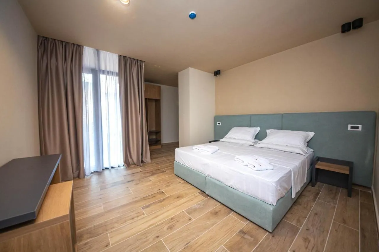****  Hotel Alion21 Durrës Albanien